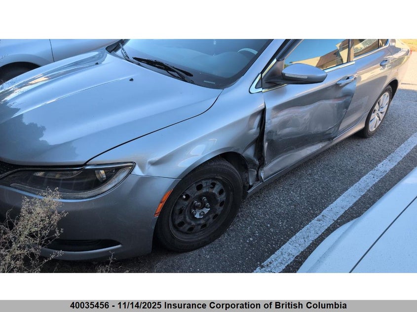 1C3CCCFB5FN550017 2015 CHRYSLER 200 photo no. 20