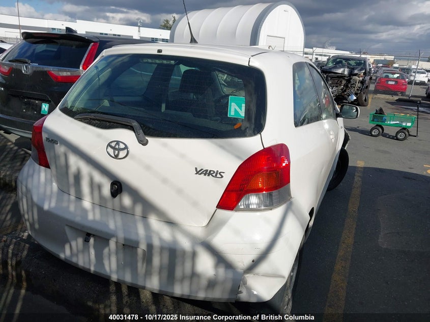 JTDJT4K31A5309071 2010 TOYOTA YARIS photo no. 4