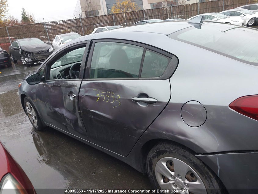 2018 Kia Forte VIN: 3KPFK4A70JE252959 Lot: 40035553