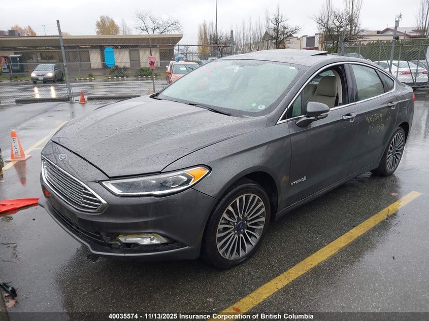3FA6P0RU6JR241869 2018 FORD FUSION photo no. 2