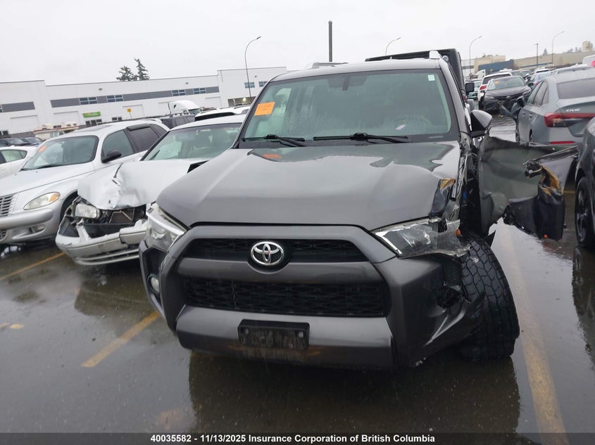 JTEBU5JR6H5422808 2017 TOYOTA 4RUNNER photo no. 12