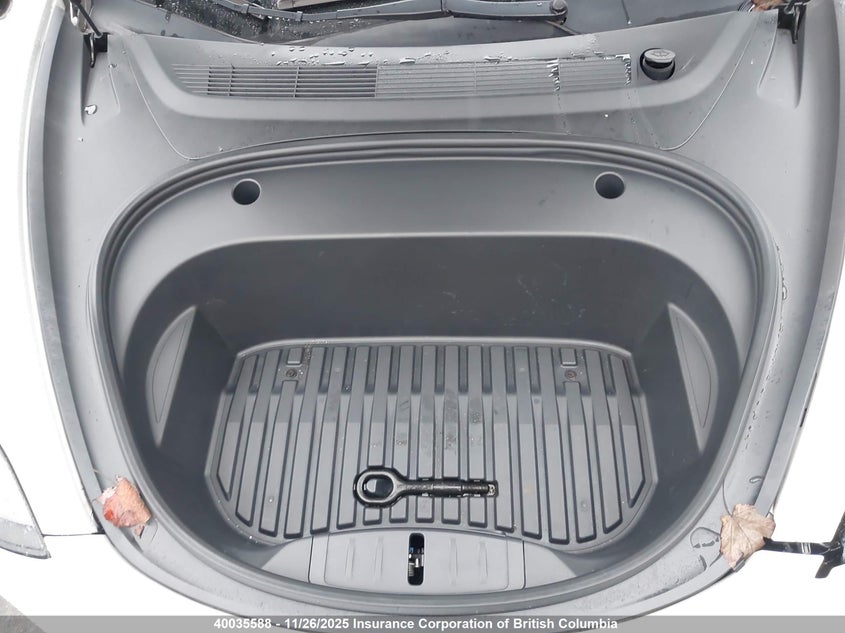 2021 Tesla Model 3 VIN: 5YJ3E1EAXMF985193 Lot: 40035588