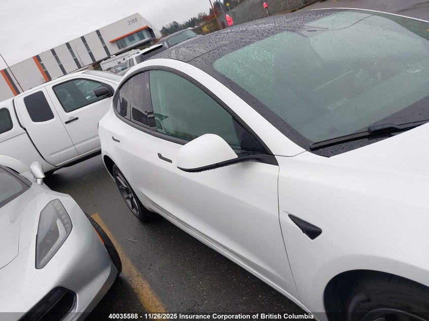 2021 Tesla Model 3 VIN: 5YJ3E1EAXMF985193 Lot: 40035588