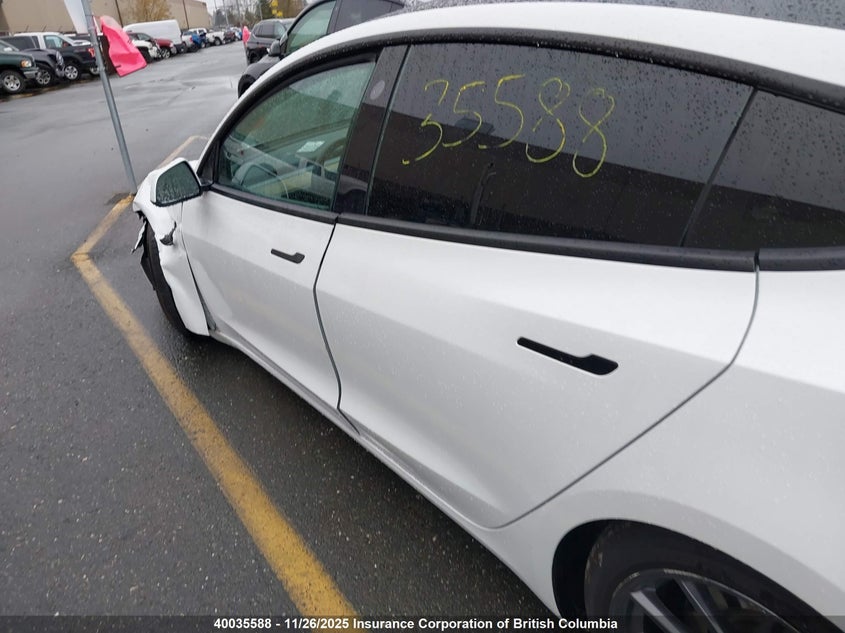 2021 Tesla Model 3 VIN: 5YJ3E1EAXMF985193 Lot: 40035588