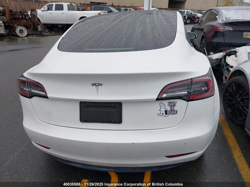 2021 Tesla Model 3 VIN: 5YJ3E1EAXMF985193 Lot: 40035588