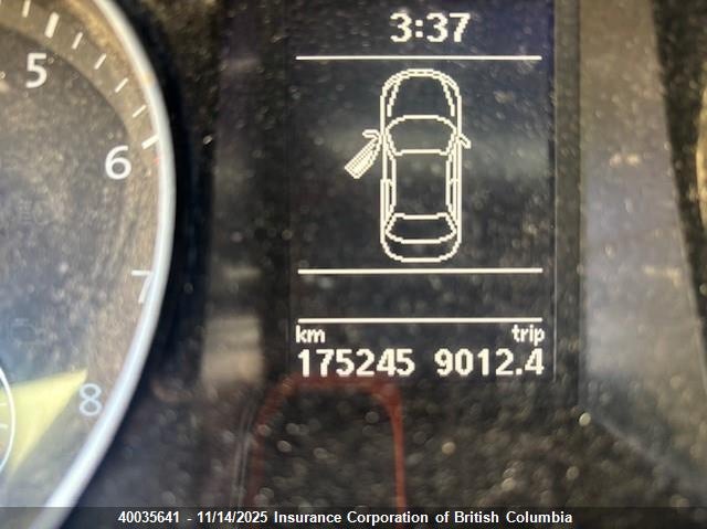WVWAK9AN1AP039122 2010 VOLKSWAGEN PASSAT photo no. 11