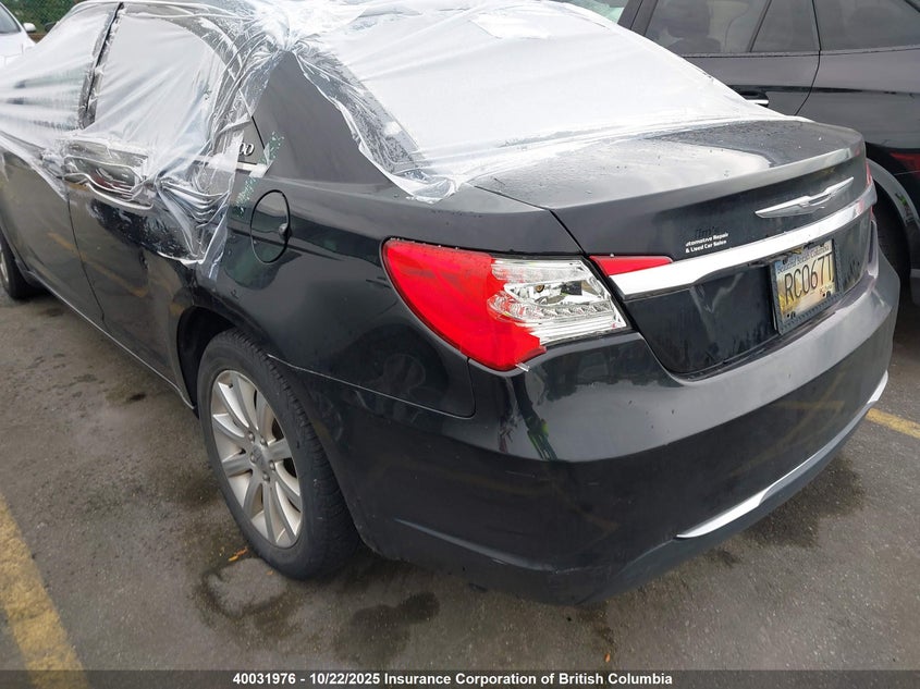 1C3BC1FB6BN549534 2011 CHRYSLER 200 photo no. 3
