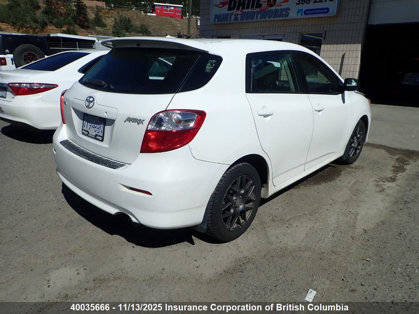 2T1KU4EEXAC290084 2010 TOYOTA MATRIX photo no. 3