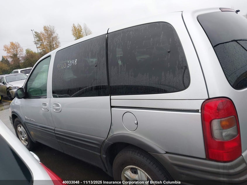 1GMDU03EX2D324349 2002 PONTIAC MONTANA photo no. 13
