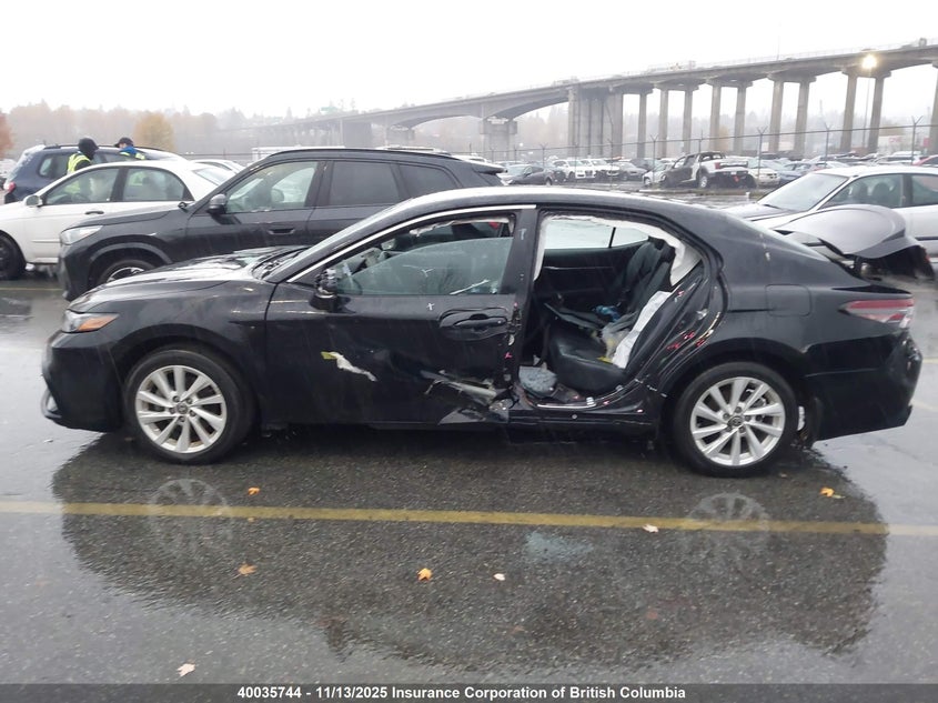 4T1G11AK9NU037769 2022 TOYOTA CAMRY photo no. 15