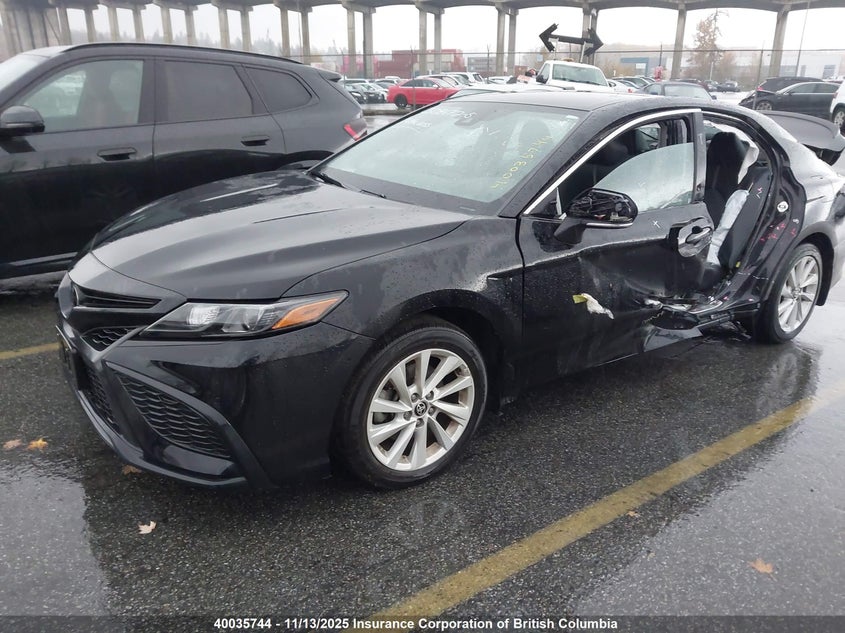4T1G11AK9NU037769 2022 TOYOTA CAMRY photo no. 2