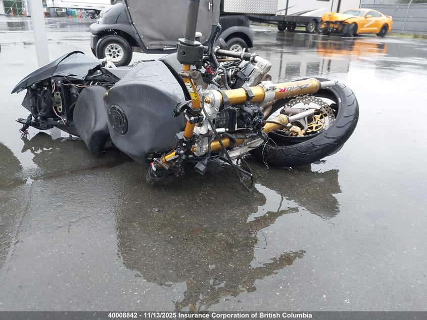 JKAZXCC185A021862 2005 KAWASAKI ZX photo no. 2