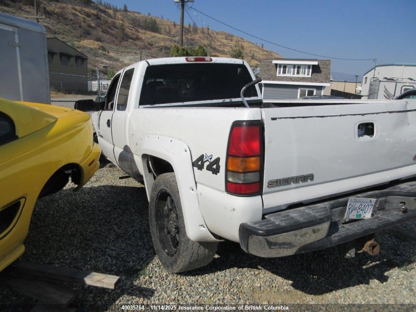 1GTHK29144E213062 2004 GMC SIERRA photo no. 3