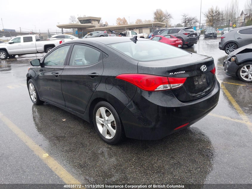 5NPDH4AE9DH162455 2013 HYUNDAI ELANTRA photo no. 3