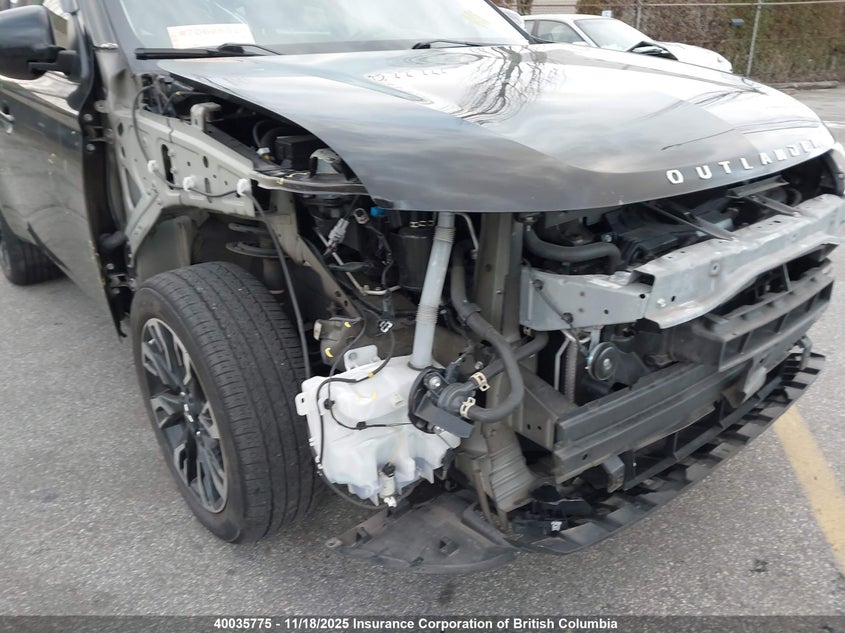JA4J24A51JZ610173 2018 MITSUBISHI OUTLANDER photo no. 6