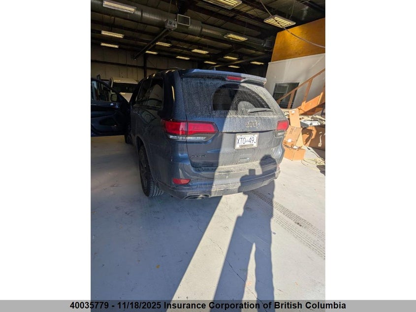 1C4RJFBG9LC107827 2020 JEEP GRAND CHEROKEE photo no. 3