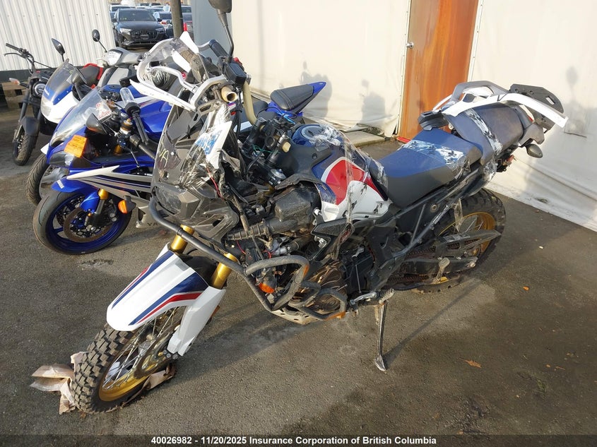 JH2SD04E3HK000102 2017 HONDA CRF photo no. 9