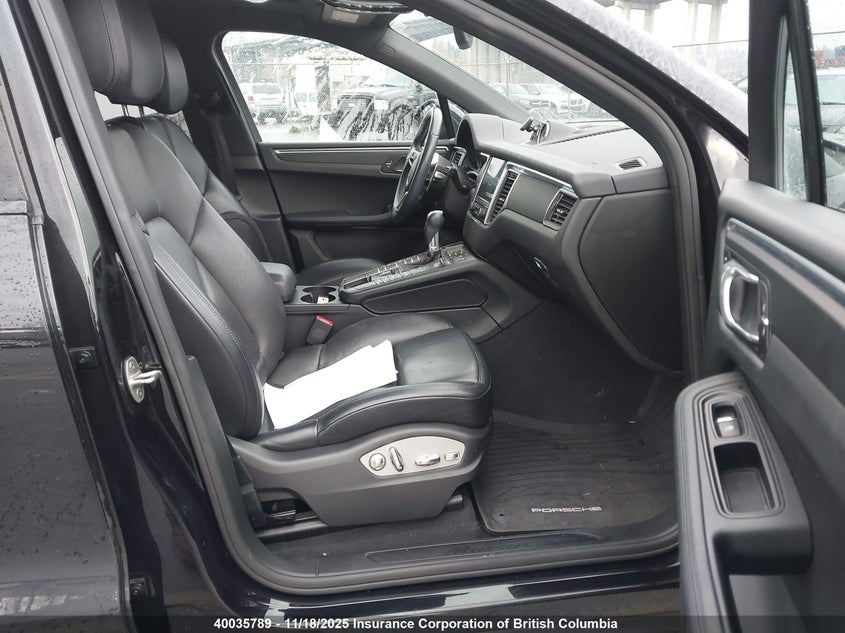WP1AA2A53JLB05119 2018 PORSCHE MACAN photo no. 5