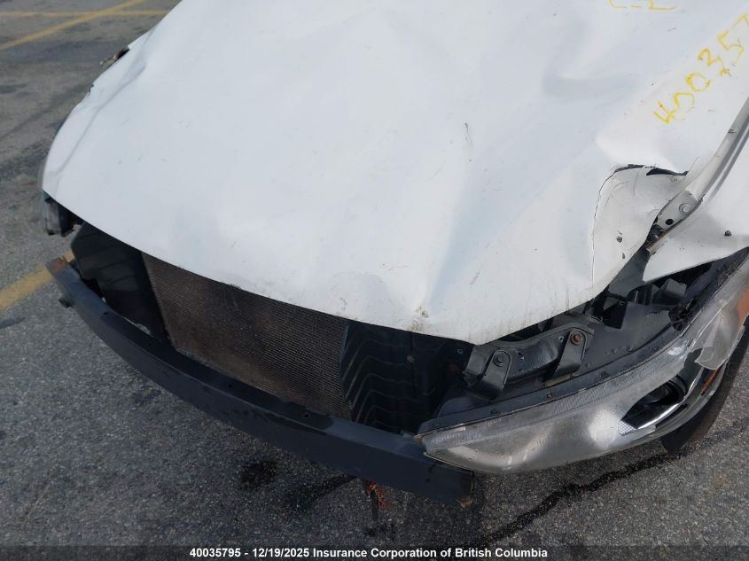 2017 Hyundai Elantra Se/Value/Limited VIN: KMHD84LF1HU111772 Lot: 40035795