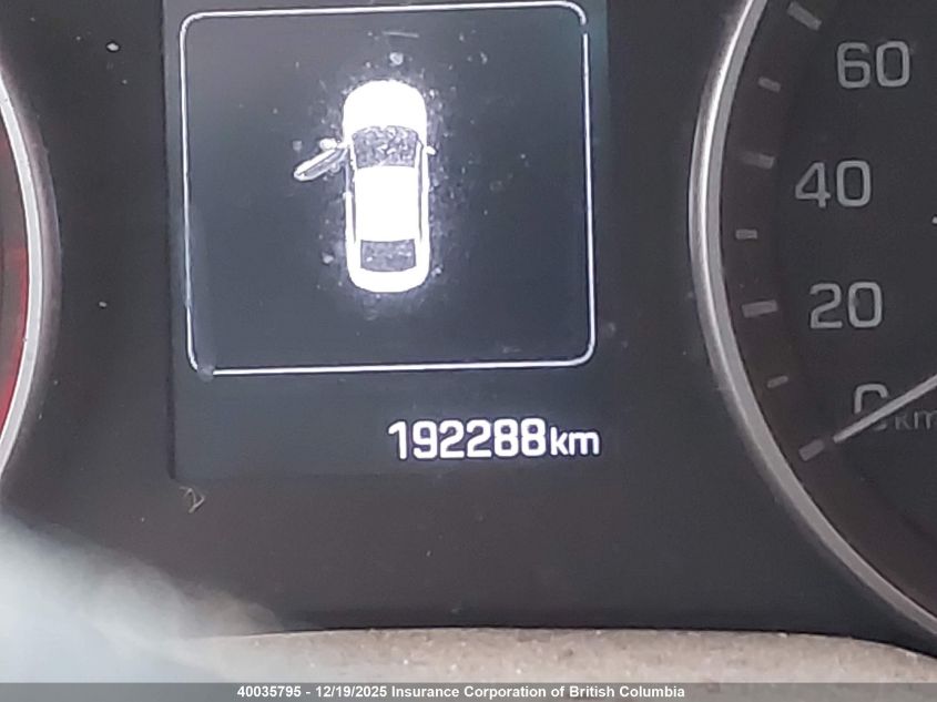 2017 Hyundai Elantra Se/Value/Limited VIN: KMHD84LF1HU111772 Lot: 40035795