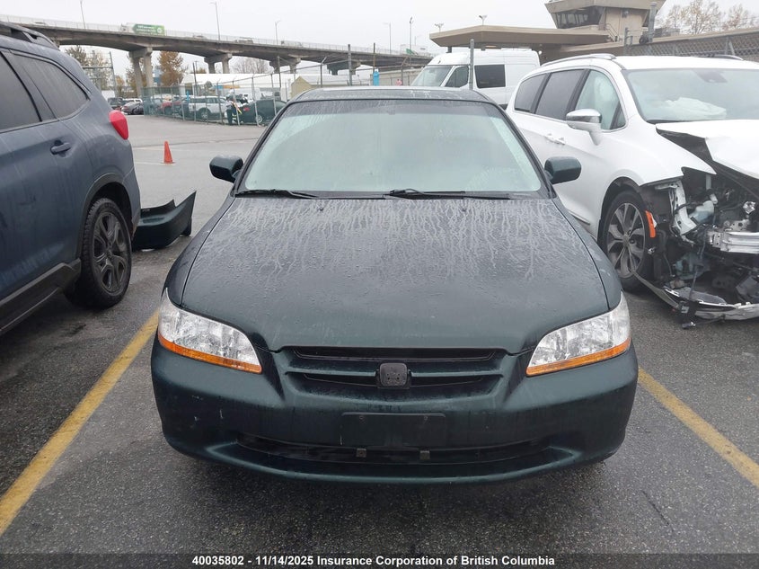 1HGCG1652WA803124 1998 HONDA ACCORD photo no. 12