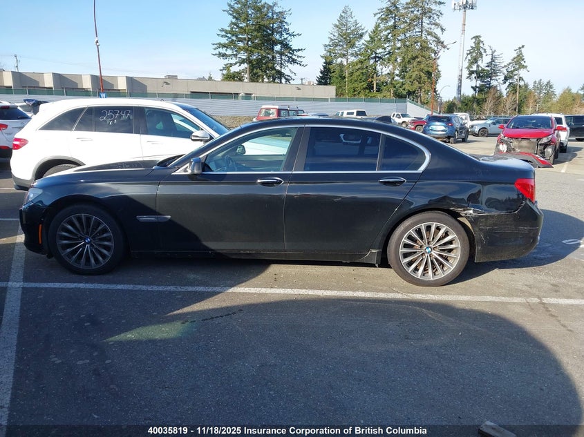 2009 BMW 750I VIN: WBAKA83579CY33136 Lot: 40035819