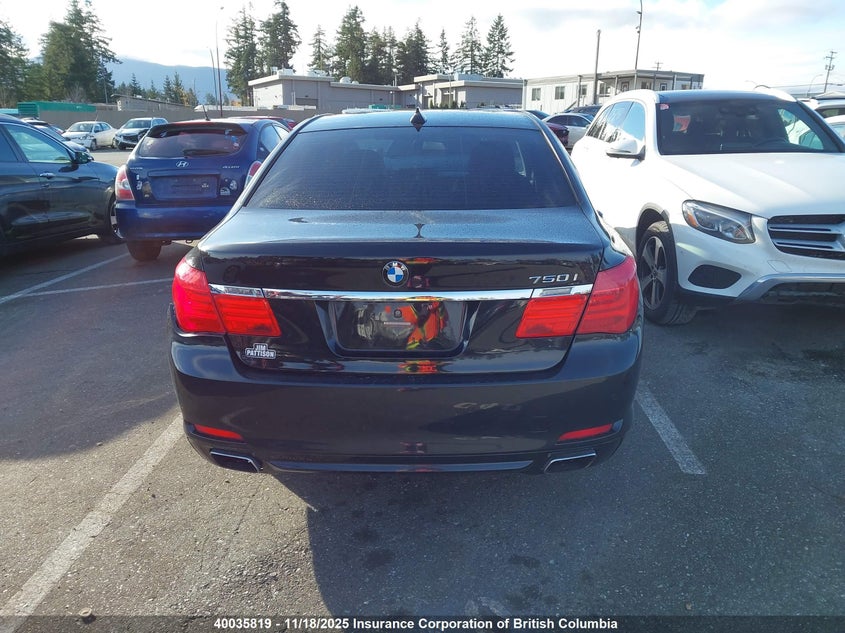 2009 BMW 750I VIN: WBAKA83579CY33136 Lot: 40035819