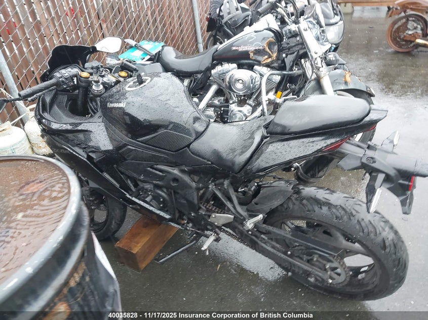 ML5ZXCP19PDA00372 2023 KAWASAKI ZX photo no. 12