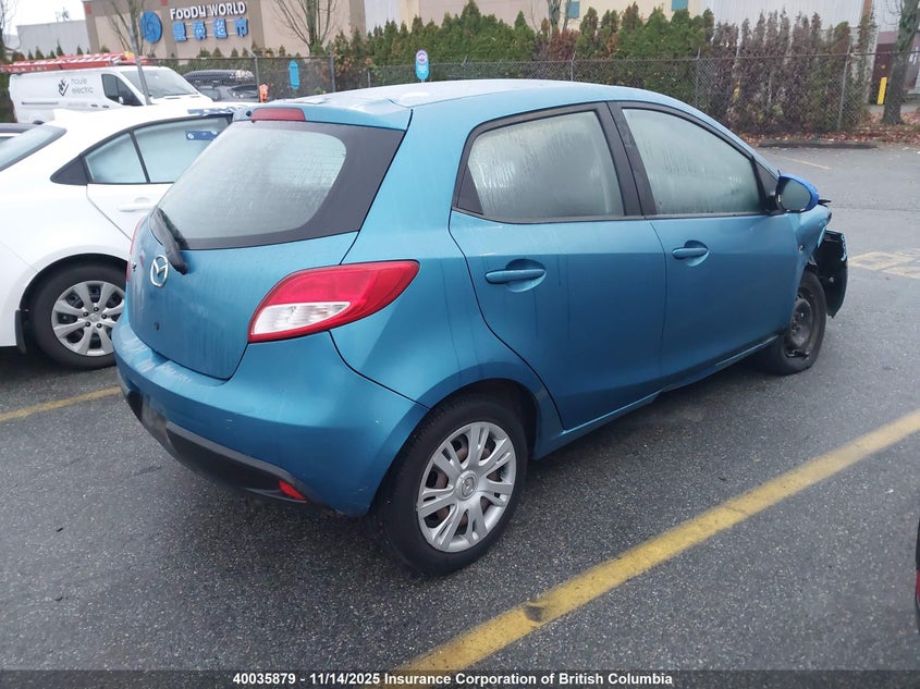 JM1DE1HY1B0111632 2011 MAZDA 2 photo no. 4