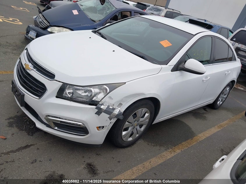 1G1PC5SBXF7207053 2015 CHEVROLET CRUZE photo no. 2
