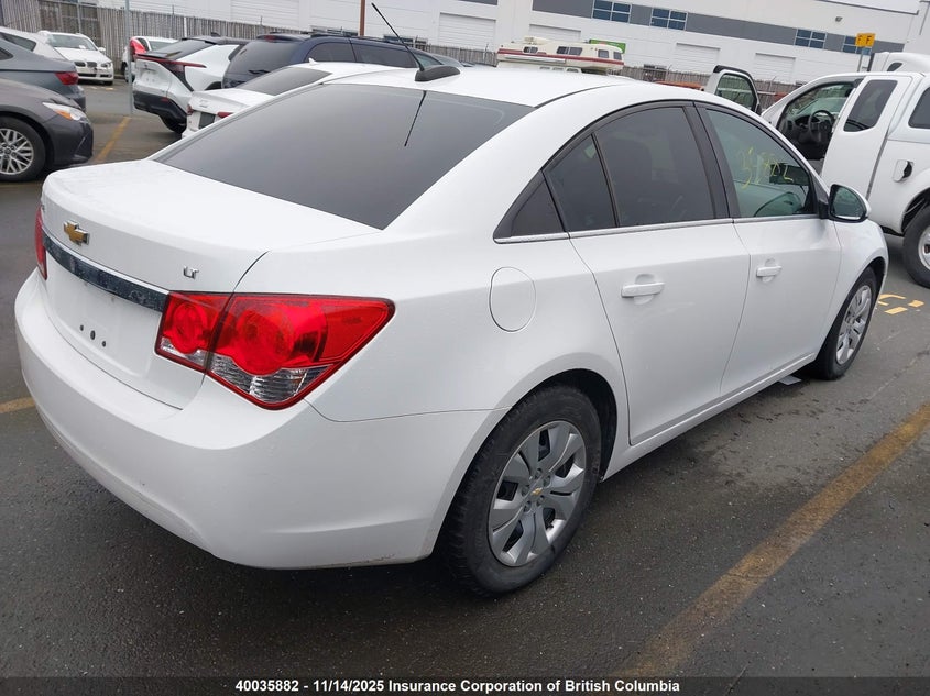1G1PC5SBXF7207053 2015 CHEVROLET CRUZE photo no. 4