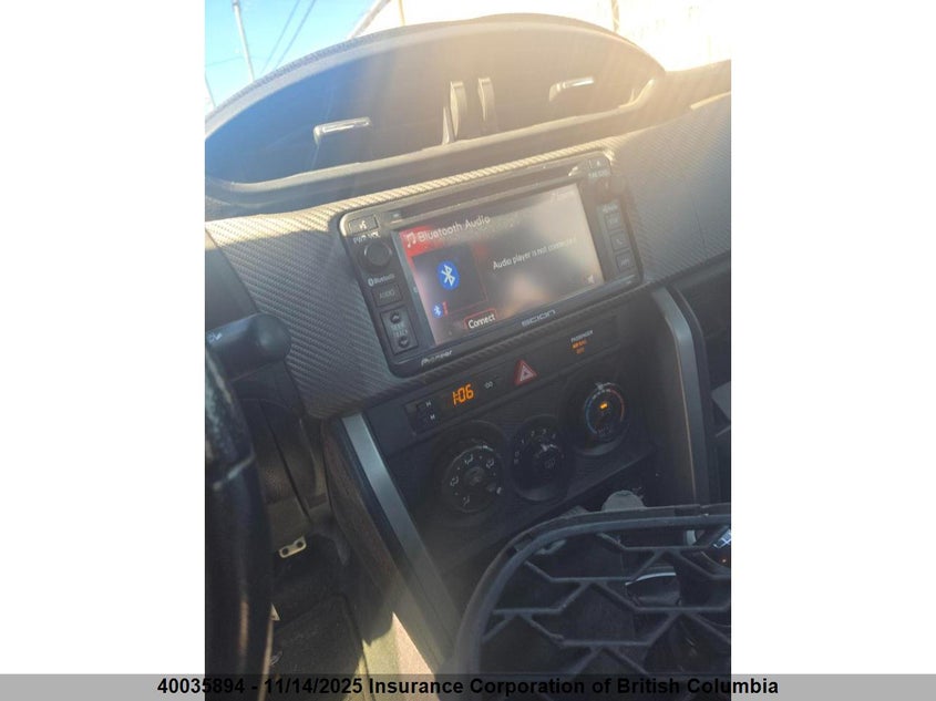 JF1ZNAA11F9711822 2015 SCION FR-S photo no. 24