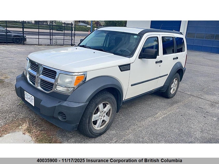 1D8GU28K57W653601 2007 DODGE NITRO photo no. 2