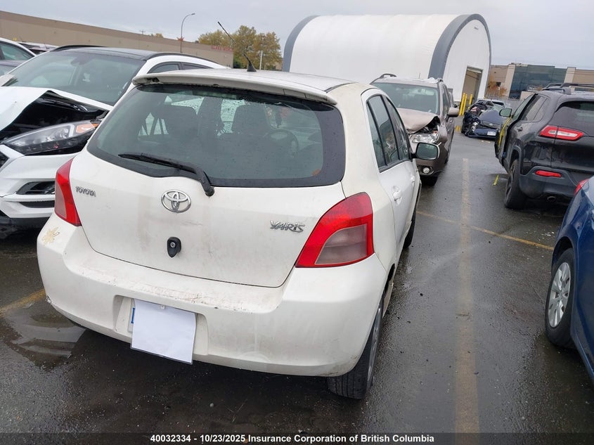 JTDKT923175067828 2007 TOYOTA YARIS photo no. 4