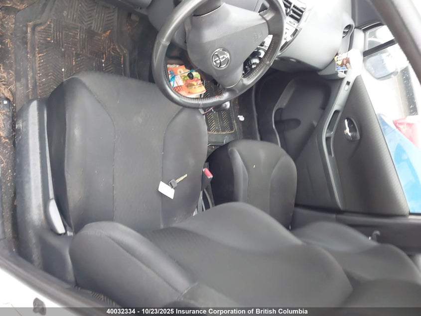 JTDKT923175067828 2007 TOYOTA YARIS photo no. 5