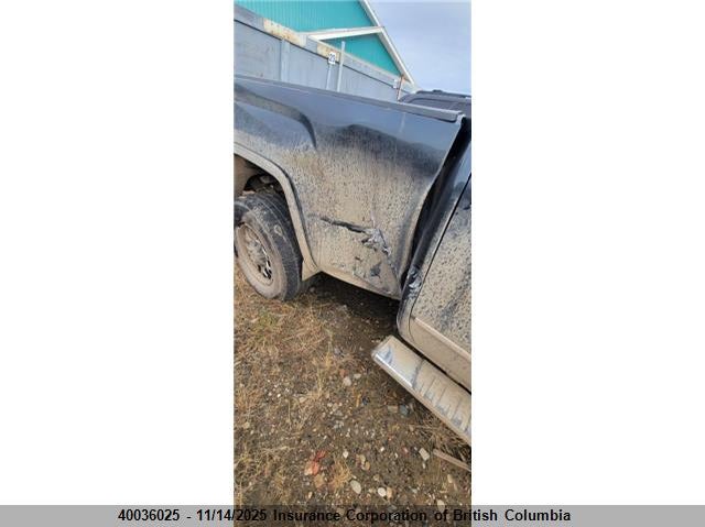 1GT42XEY4HF248859 2017 GMC SIERRA photo no. 6