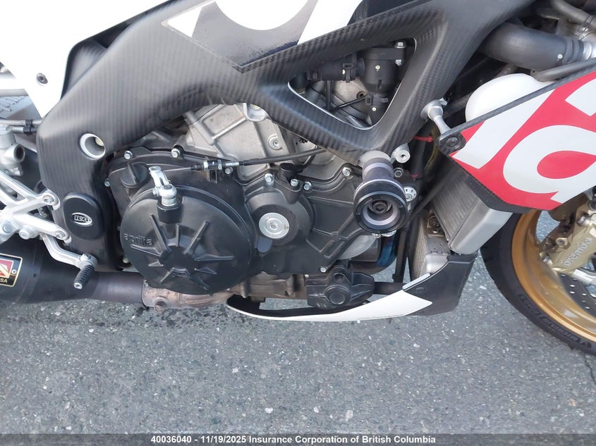 ZD4TYU002GS000338 2016 APRILIA TUONO photo no. 8