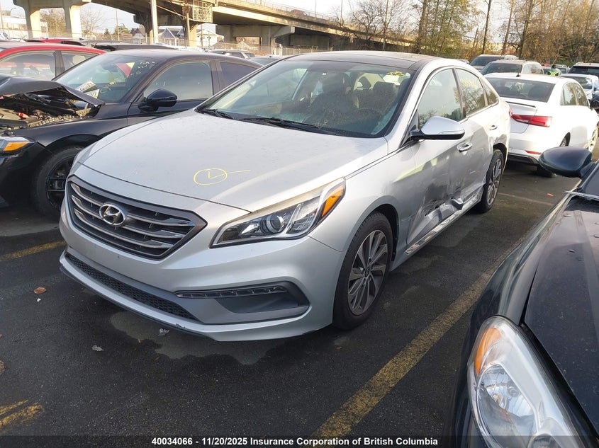 5NPE34AF5FH131802 2015 HYUNDAI SONATA photo no. 2