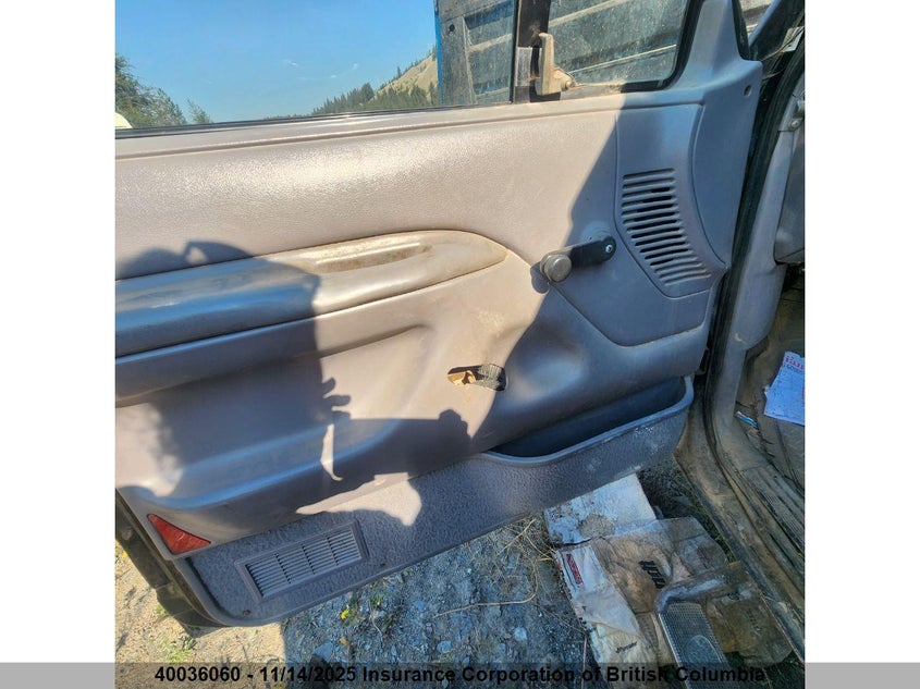 2BG607280RCA36446 1994 FORD F-150 photo no. 10