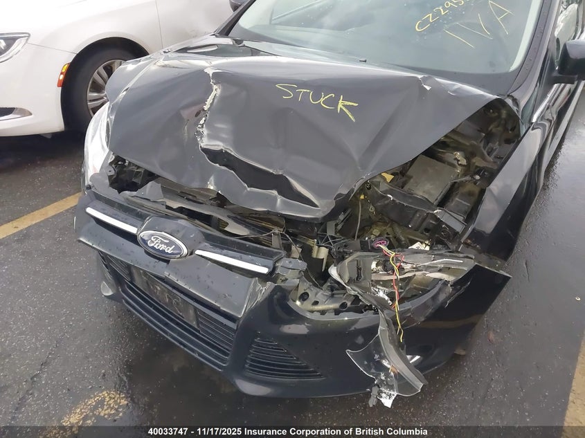 1FAHP3M20CL379764 2012 FORD FOCUS photo no. 11