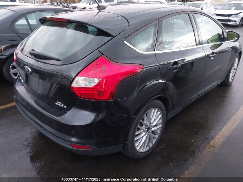 1FAHP3M20CL379764 2012 FORD FOCUS photo no. 4