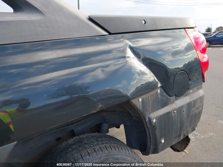 3GNEK13T03G233699 2003 CHEVROLET AVALANCHE photo no. 20
