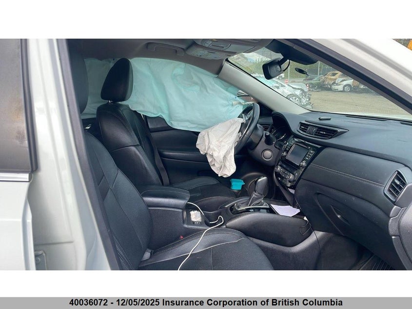 5N1AT2MV7HC866474 2017 NISSAN ROGUE photo no. 2