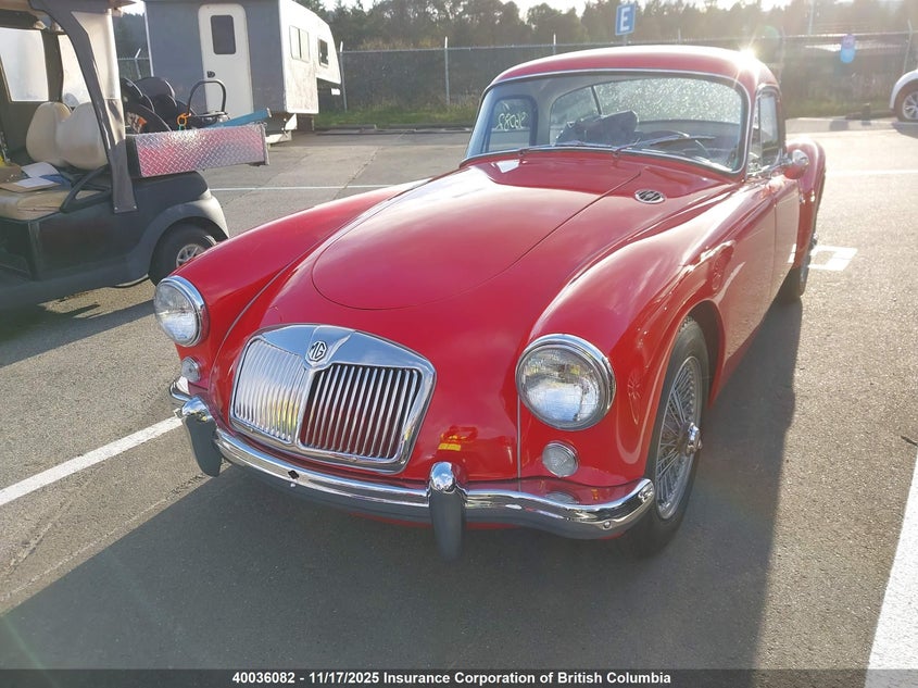 30645 1957 MG MGA photo no. 2