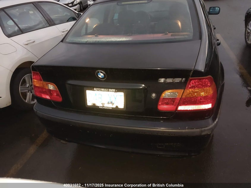 WBAEV33402KL75706 2002 BMW 3ER photo no. 17