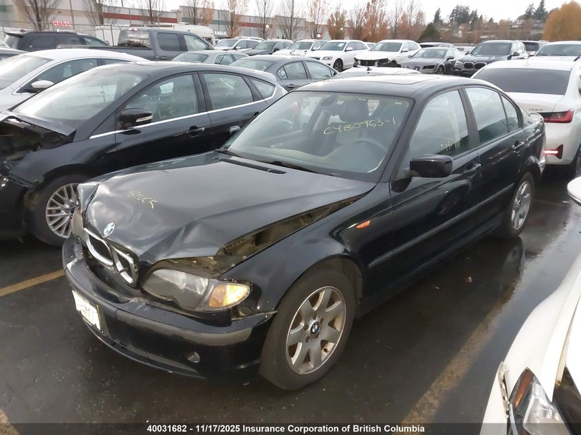 WBAEV33402KL75706 2002 BMW 3ER photo no. 2