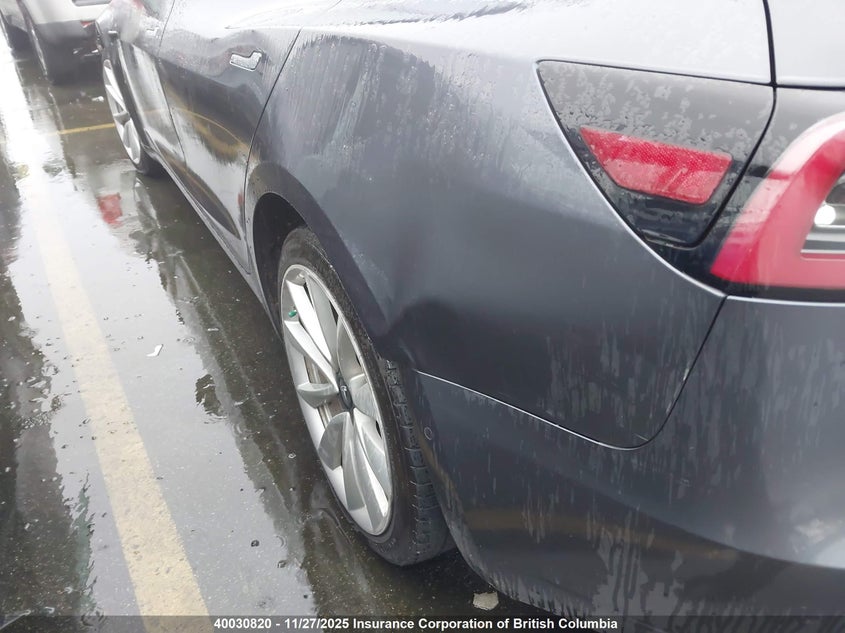 5YJ3E1EA8JF028735 2018 TESLA MODEL 3 photo no. 18