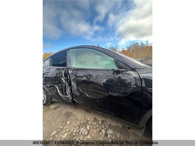 7SAYGDED4RF012462 2024 TESLA MODEL Y photo no. 5