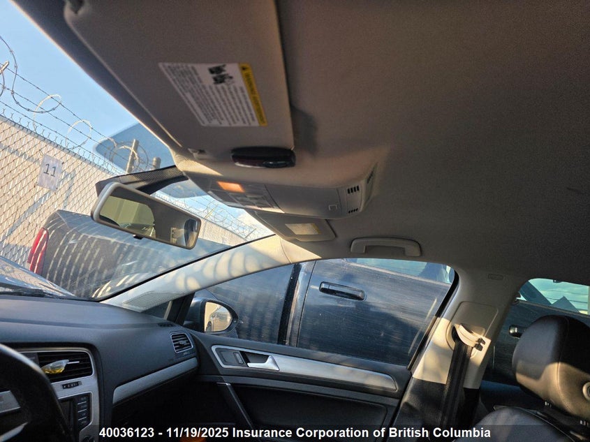 2017 Volkswagen Golf VIN: 3VW217AU6HM046812 Lot: 40036123