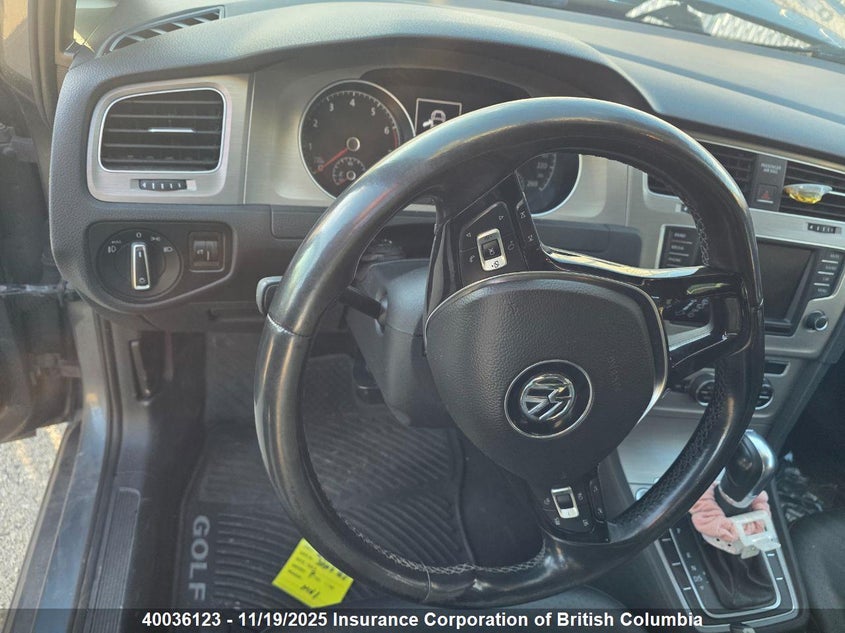 2017 Volkswagen Golf VIN: 3VW217AU6HM046812 Lot: 40036123